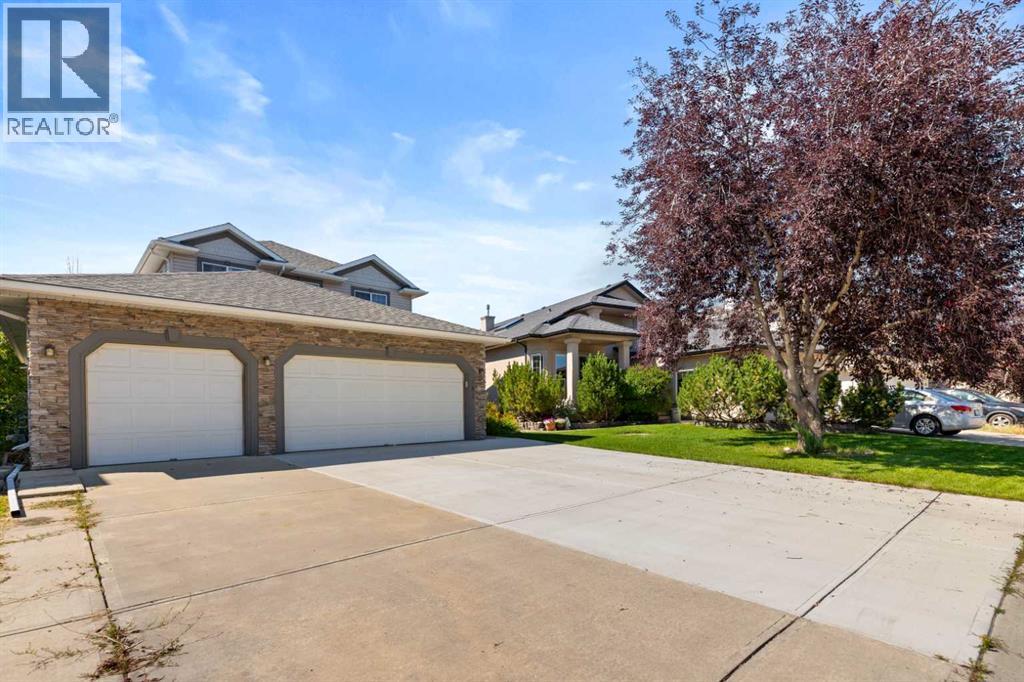 183 Cove Drive, Chestermere, Alberta  T1X 1E9 - Photo 3 - A2248417