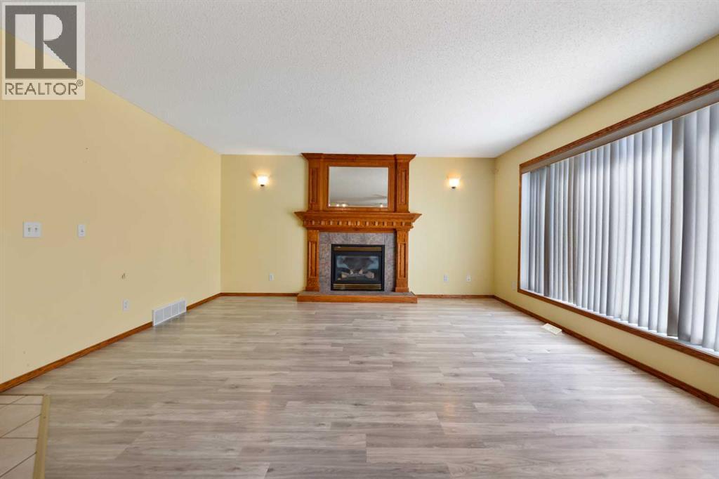 183 Cove Drive, Chestermere, Alberta  T1X 1E9 - Photo 19 - A2248417