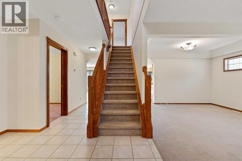 183 Cove Drive, Chestermere, Alberta  T1X 1E9 - Photo 23 - A2248417