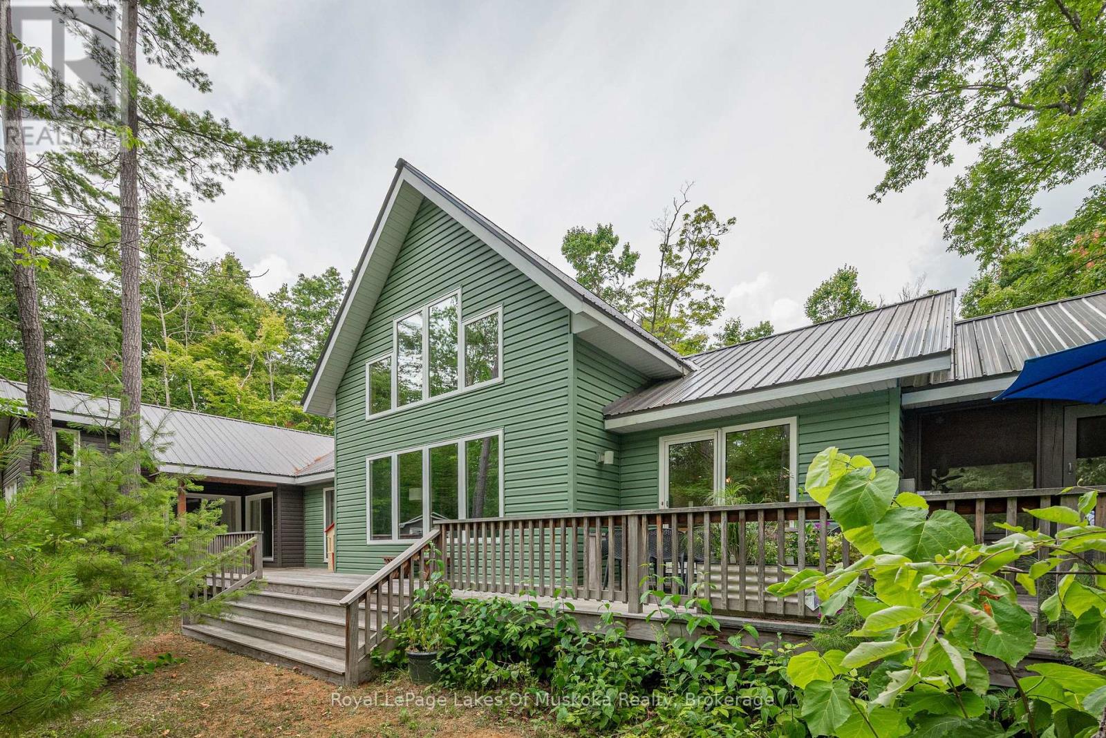 30 Forest Road, Kawartha Lakes, Ontario  K0M 1M0 - Photo 2 - X12313104