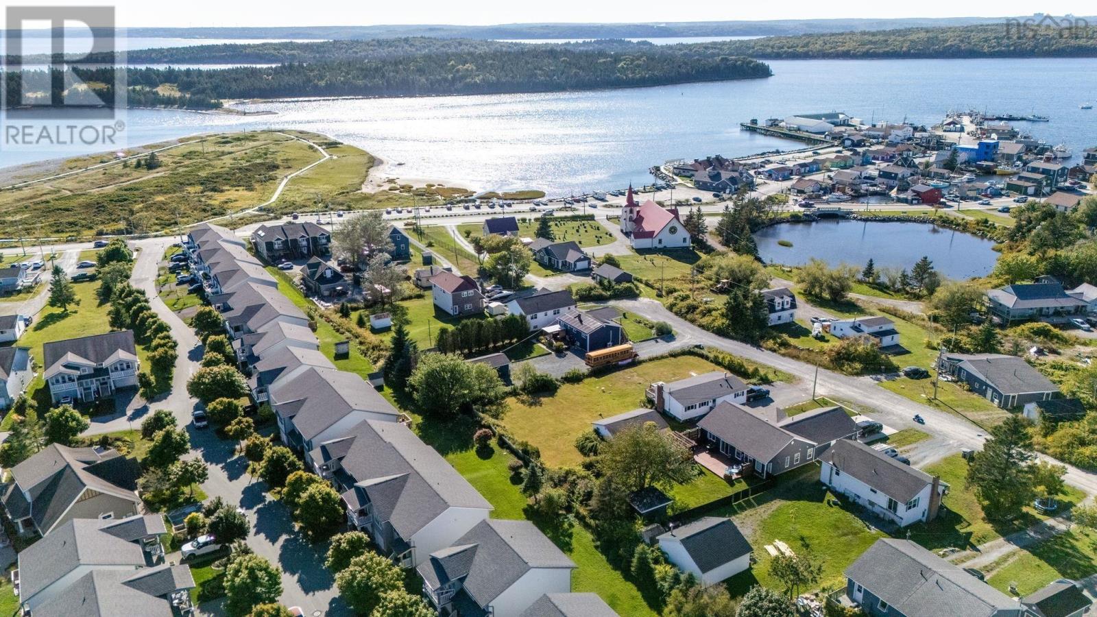 68 Sailors Trail, Eastern Passage, Nova Scotia  B3G 0A1 - Photo 39 - 202523330