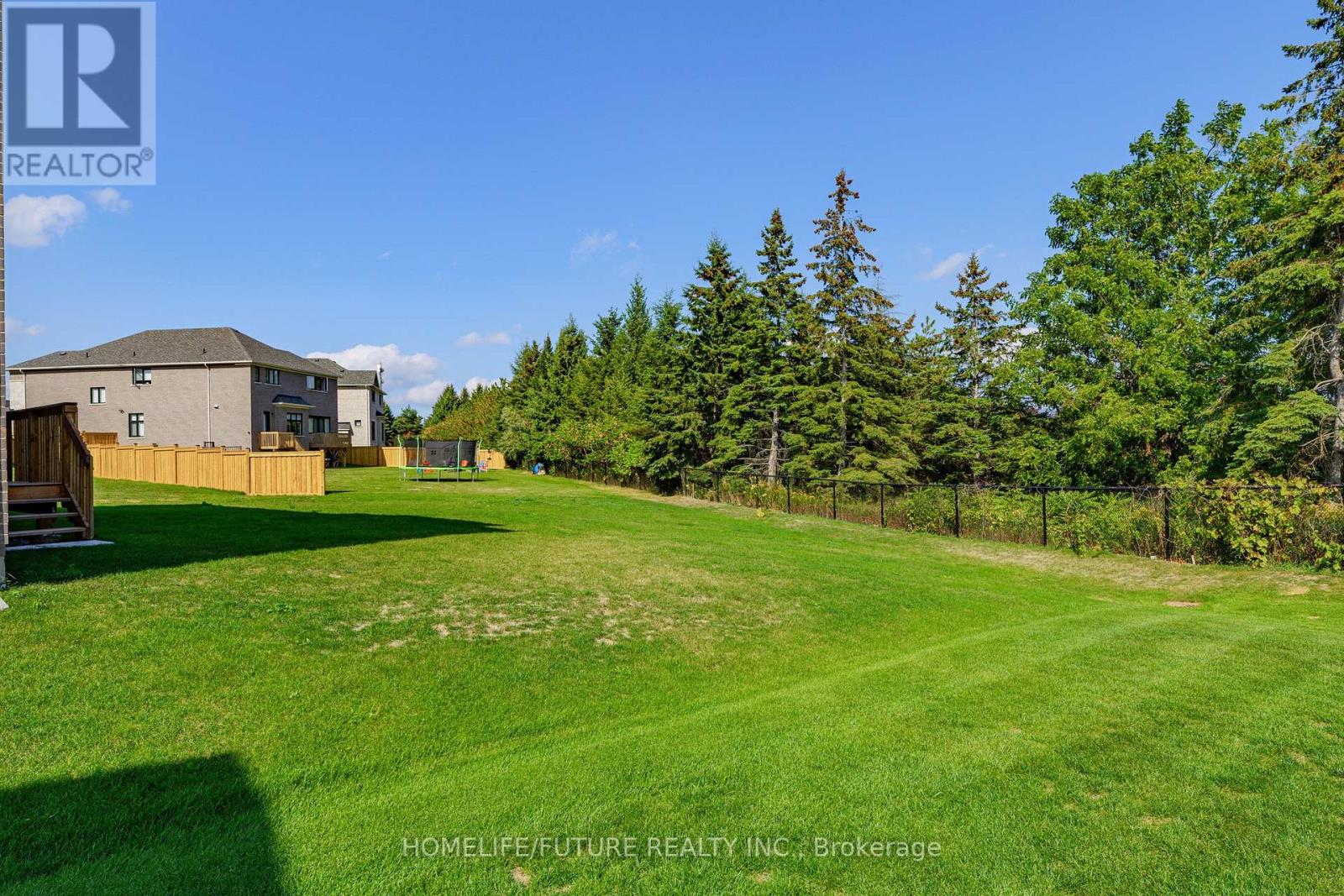 19 Joiner Circle, Whitchurch-Stouffville (Ballantrae), Ontario  L4A 4W9 - Photo 48 - N12401553