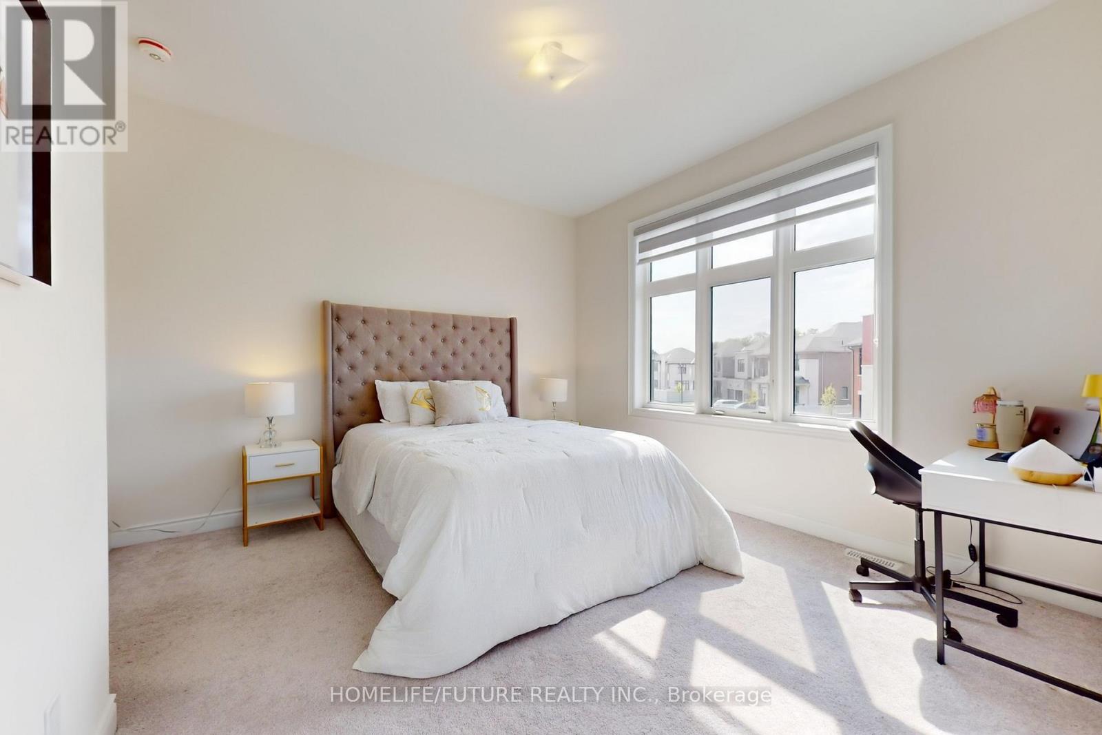 19 Joiner Circle, Whitchurch-Stouffville (Ballantrae), Ontario  L4A 4W9 - Photo 36 - N12401553