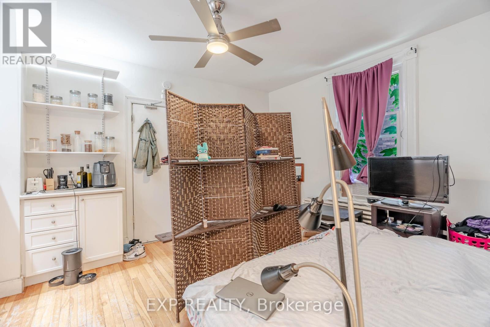 88 Maclaren Street, Ottawa, Ontario  K2P 0K6 - Photo 9 - X12416803