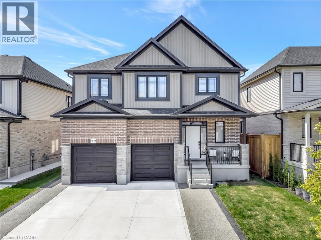 Property at 909 DUNNIGAN Court image 3