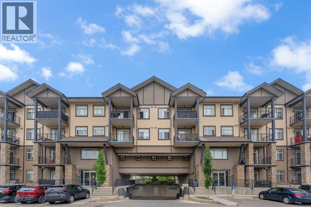 311, 117 Copperpond Common Se, Calgary, Alberta  T2Z 5E6 - Photo 3 - A2253997