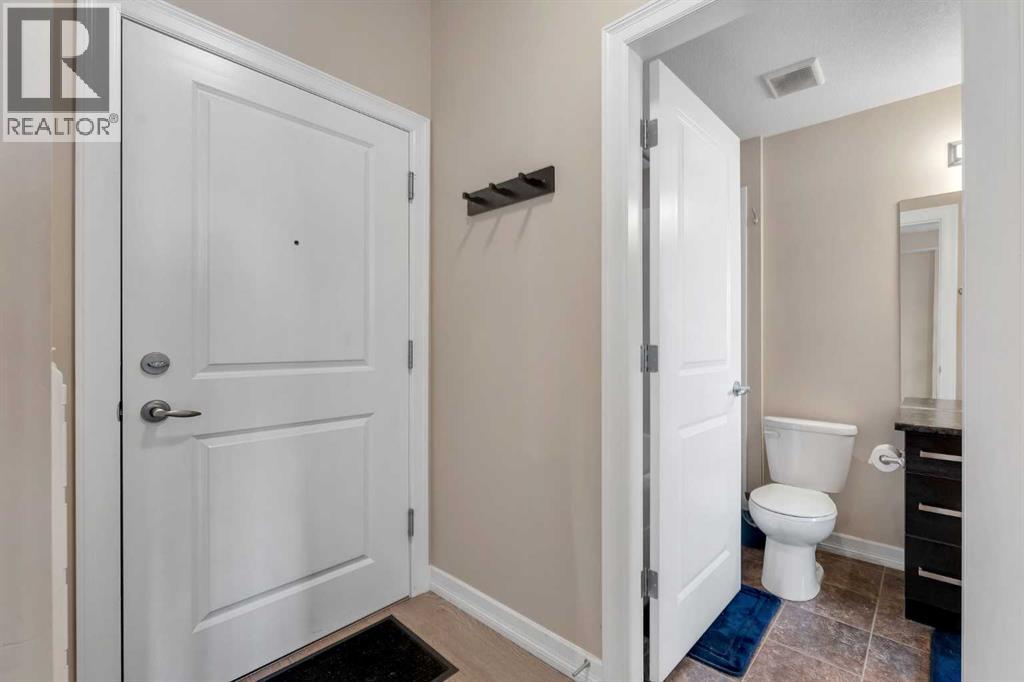 311, 117 Copperpond Common Se, Calgary, Alberta  T2Z 5E6 - Photo 6 - A2253997