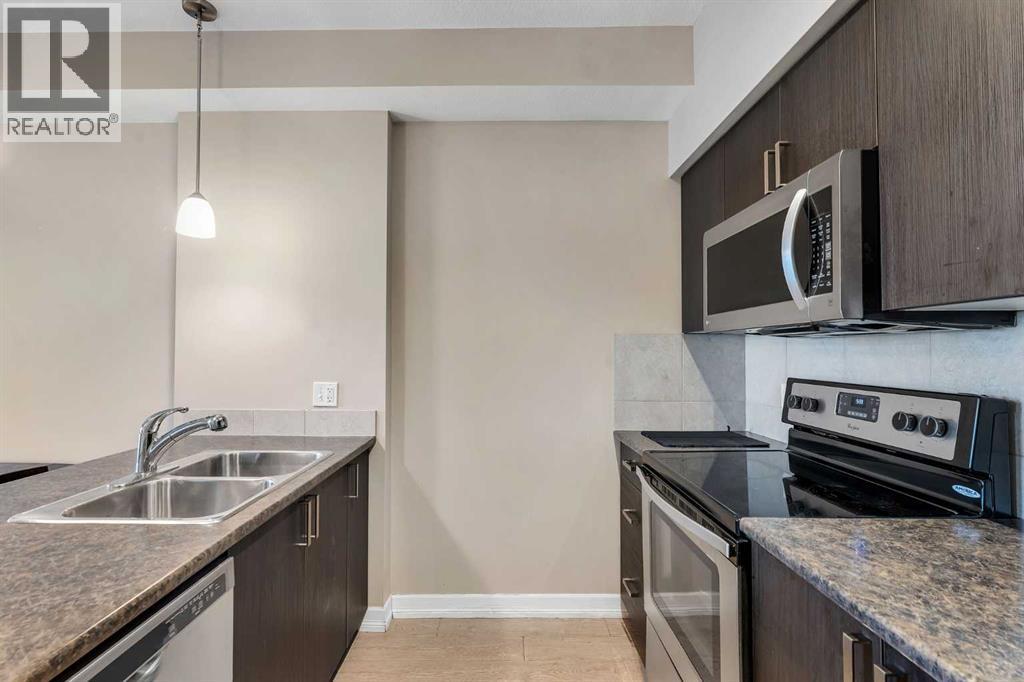311, 117 Copperpond Common Se, Calgary, Alberta  T2Z 5E6 - Photo 9 - A2253997