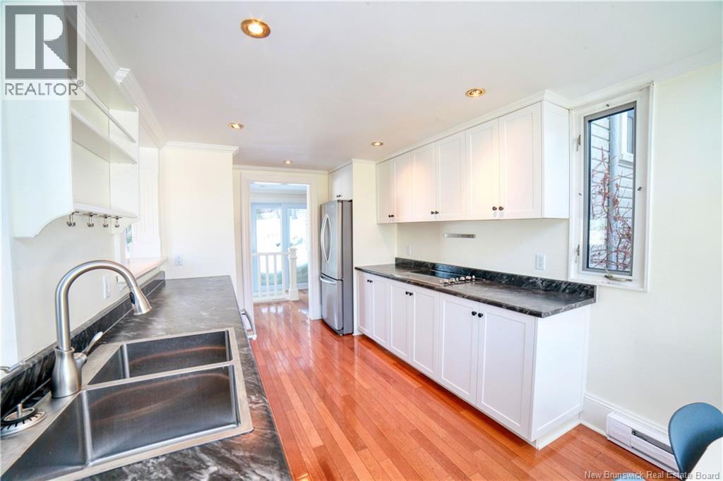 4 Cote Bleu, Bathurst, New Brunswick  E2A 3E8 - Photo 19 - NB112858