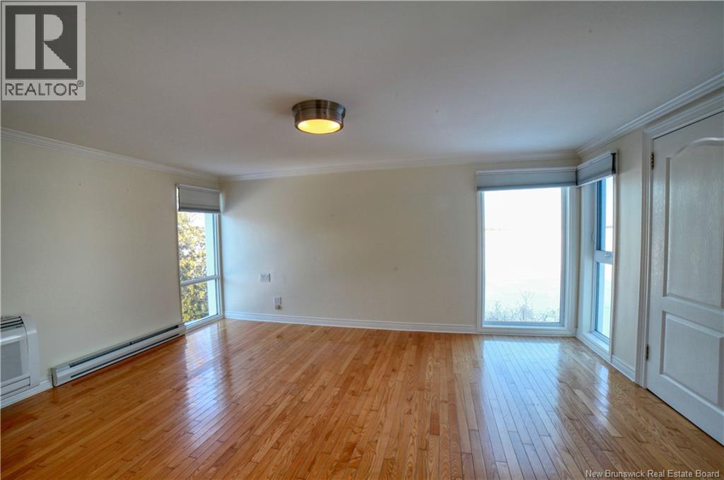 4 Cote Bleu, Bathurst, New Brunswick  E2A 3E8 - Photo 32 - NB112858