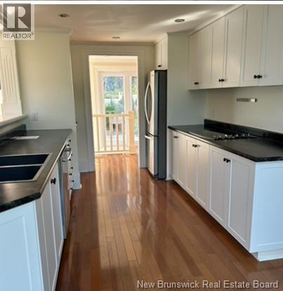 4 Cote Bleu, Bathurst, New Brunswick  E2A 3E8 - Photo 21 - NB112858