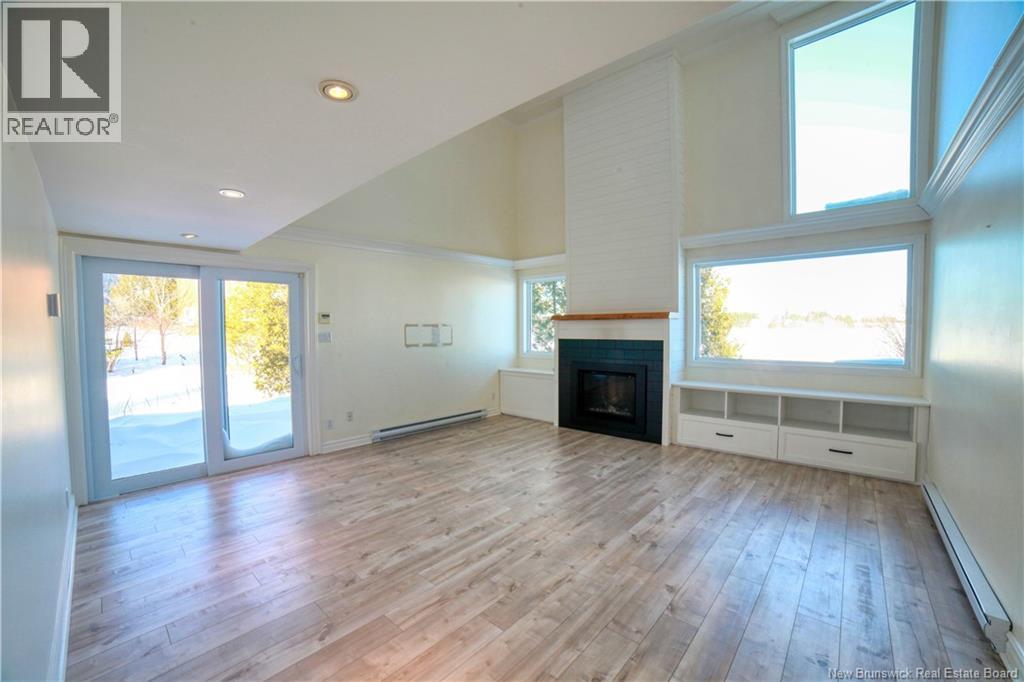 4 Cote Bleu, Bathurst, New Brunswick  E2A 3E8 - Photo 28 - NB112858