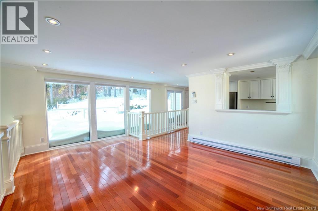 4 Cote Bleu, Bathurst, New Brunswick  E2A 3E8 - Photo 26 - NB112858