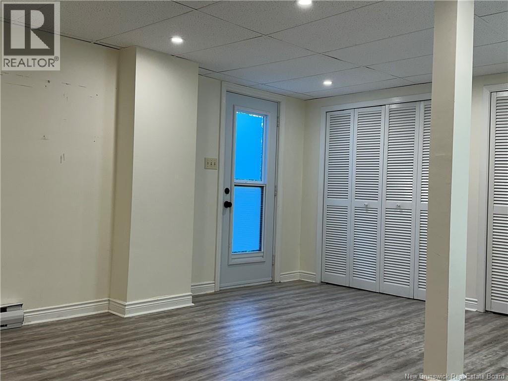 4 Cote Bleu, Bathurst, New Brunswick  E2A 3E8 - Photo 30 - NB112858