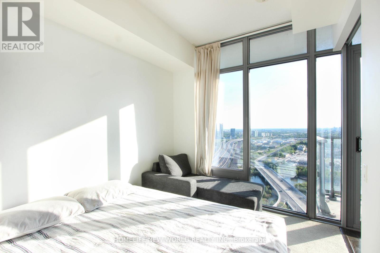 3309 - 105 The Queensway, Toronto, Ontario  M6S 5B5 - Photo 17 - W12296336