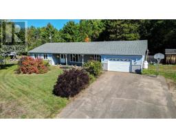11876 OPEONGO ROAD, Madawaska Valley, Ontario