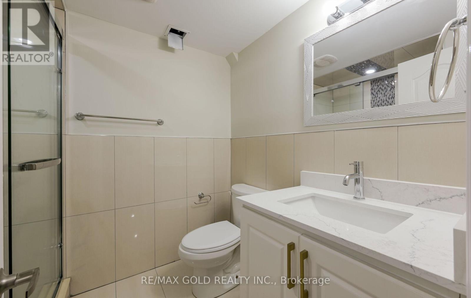 15 Flavian Crescent, Brampton, Ontario  L6T 3P2 - Photo 35 - W12416820