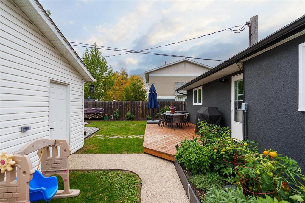 50 Bramwell Avenue, Winnipeg, Manitoba  R2C 3J5 - Photo 18 - 202524671