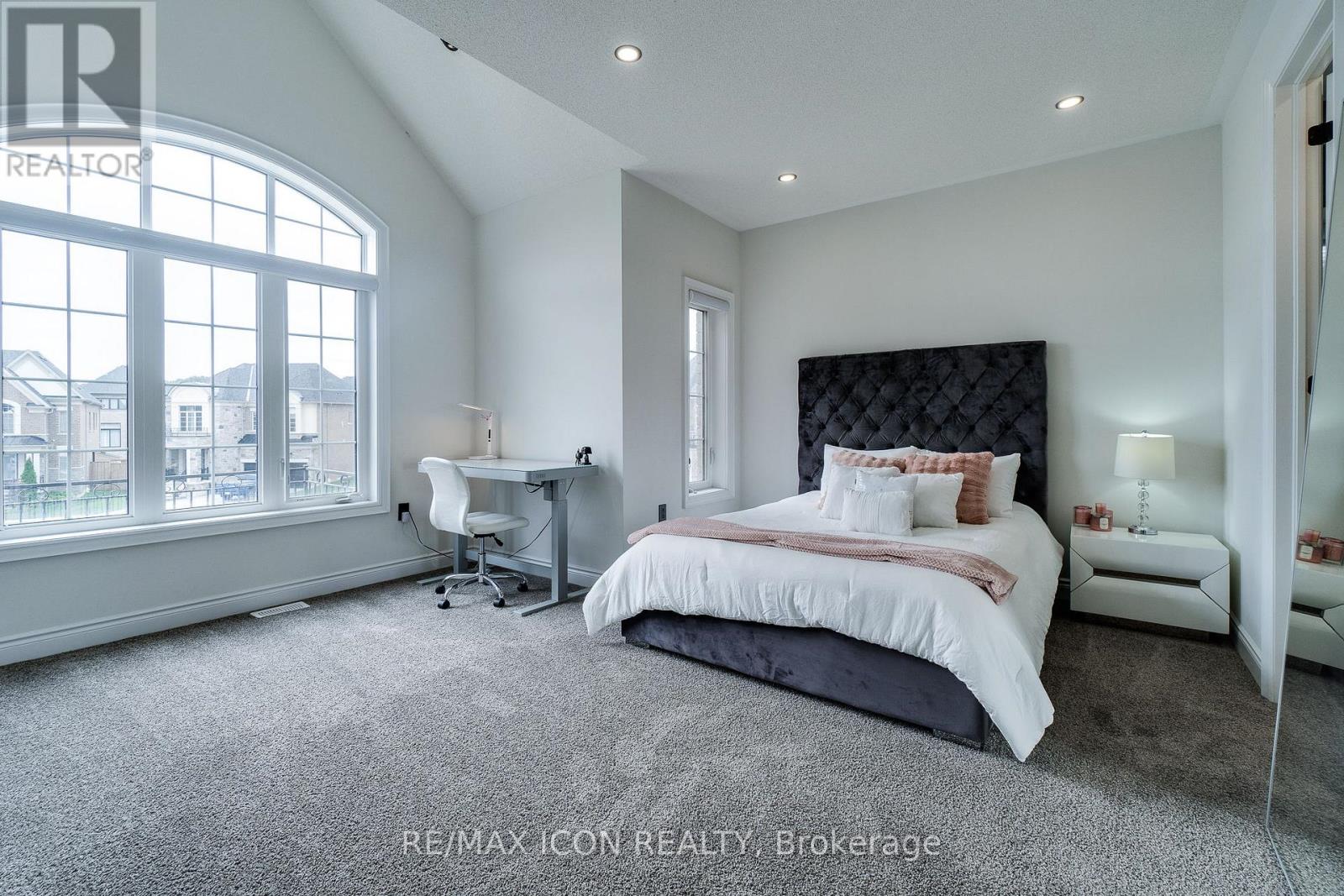 904 Forest Creek Court, Kitchener, Ontario  N2R 0M6 - Photo 35 - X12416806