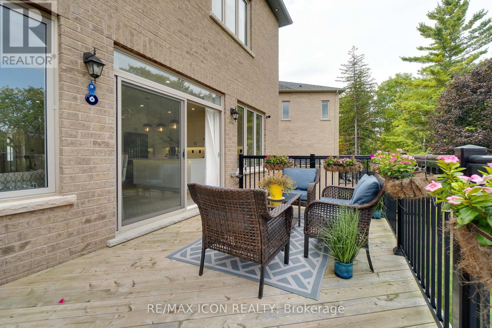 904 Forest Creek Court, Kitchener, Ontario  N2R 0M6 - Photo 42 - X12416806