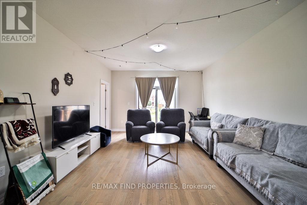 53 - 4311 Mann Street, Niagara Falls, Ontario  L2G 3K2 - Photo 20 - X12416808
