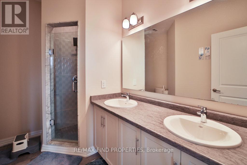 53 - 4311 Mann Street, Niagara Falls, Ontario  L2G 3K2 - Photo 27 - X12416808