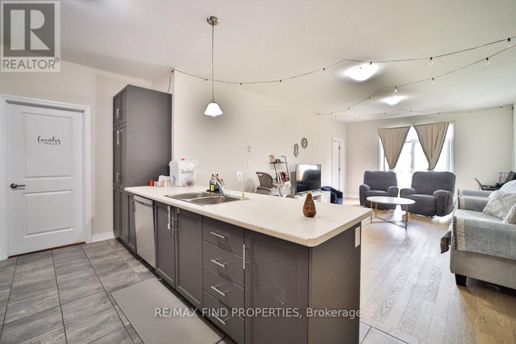 53 - 4311 Mann Street, Niagara Falls, Ontario  L2G 3K2 - Photo 13 - X12416809