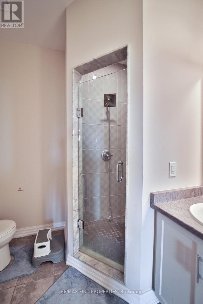 53 - 4311 Mann Street, Niagara Falls, Ontario  L2G 3K2 - Photo 25 - X12416809