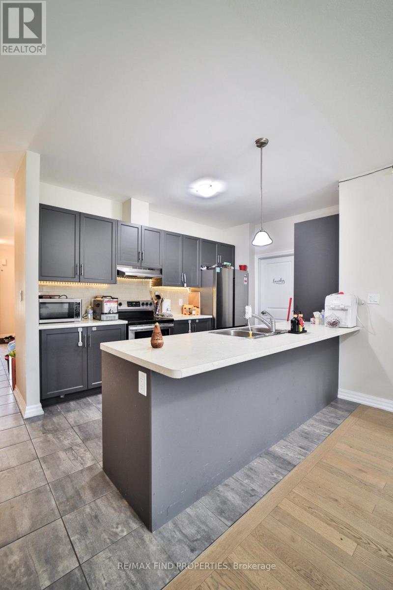53 - 4311 Mann Street, Niagara Falls, Ontario  L2G 3K2 - Photo 9 - X12416809
