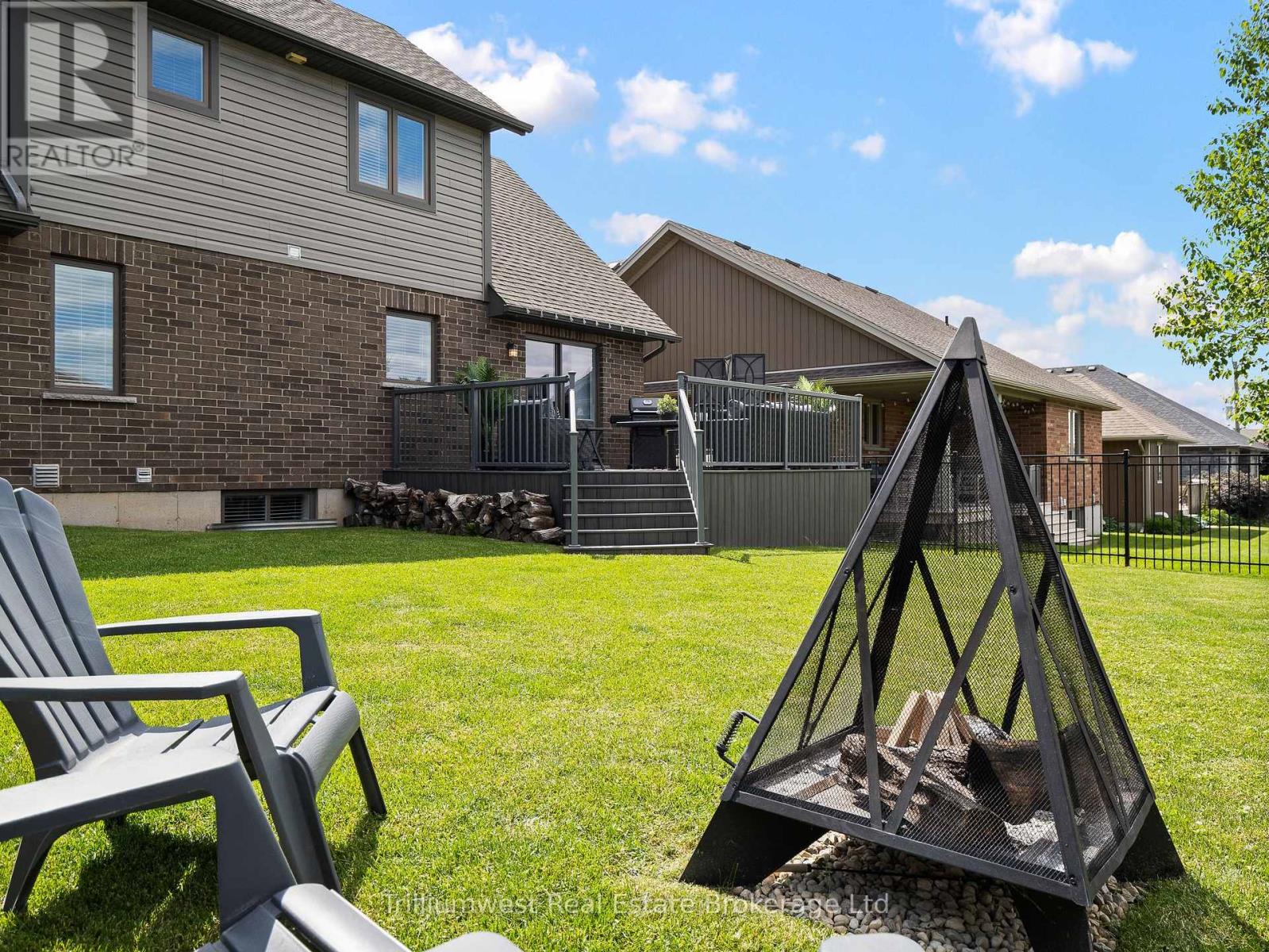 112 Ruby's Crescent, Wellington North, Ontario  N0G 2L2 - Photo 47 - X12416837