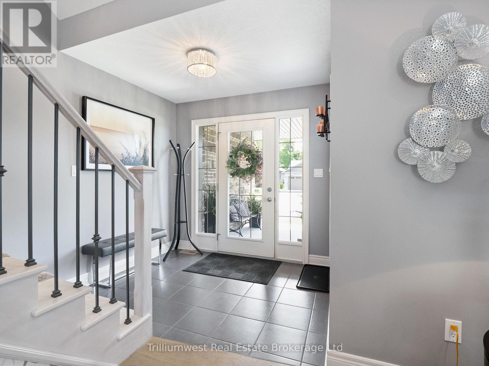 112 Ruby's Crescent, Wellington North, Ontario  N0G 2L2 - Photo 5 - X12416837