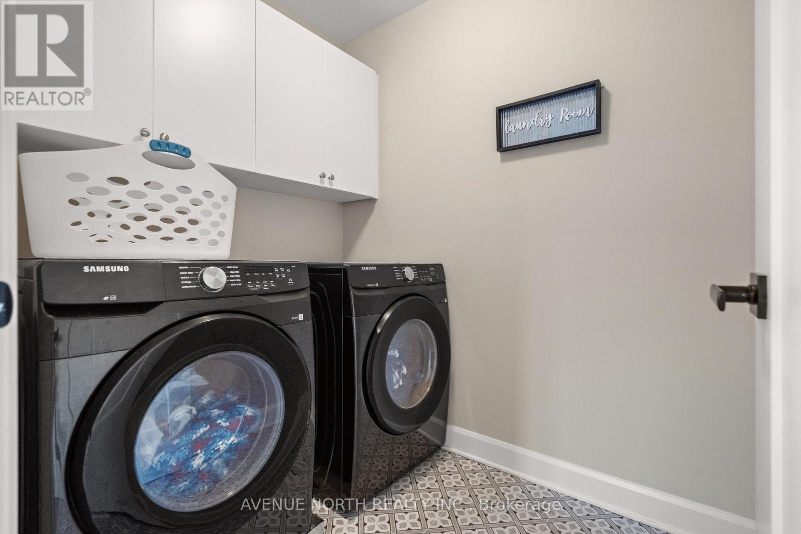 809 Gamble Drive, Russell, Ontario  K4R 0G6 - Photo 21 - X12409263