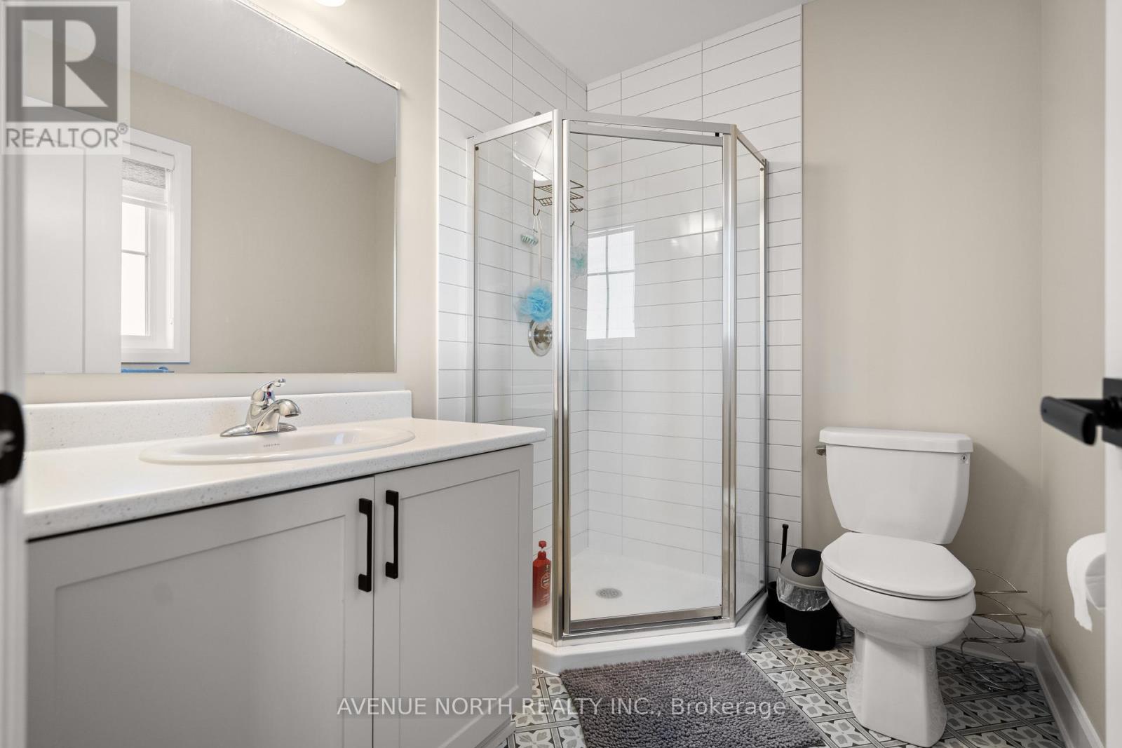 809 Gamble Drive, Russell, Ontario  K4R 0G6 - Photo 18 - X12409263