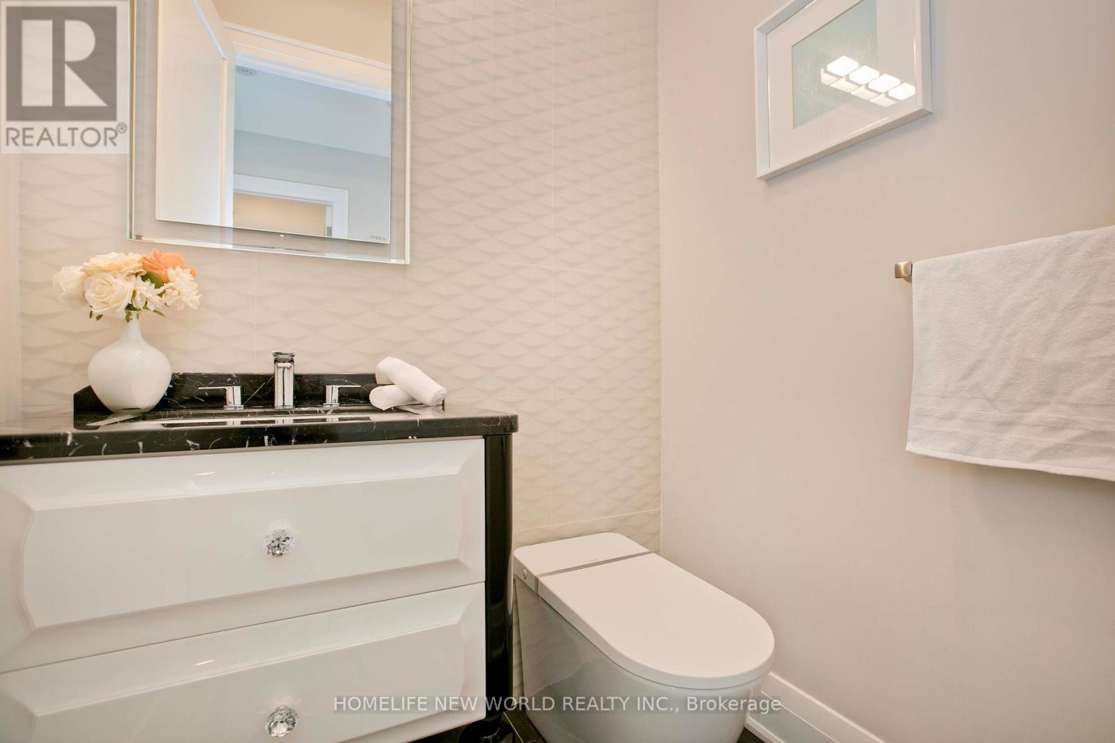 180 Goulding Avenue, Toronto, Ontario  M2R 2P4 - Photo 13 - C12416850