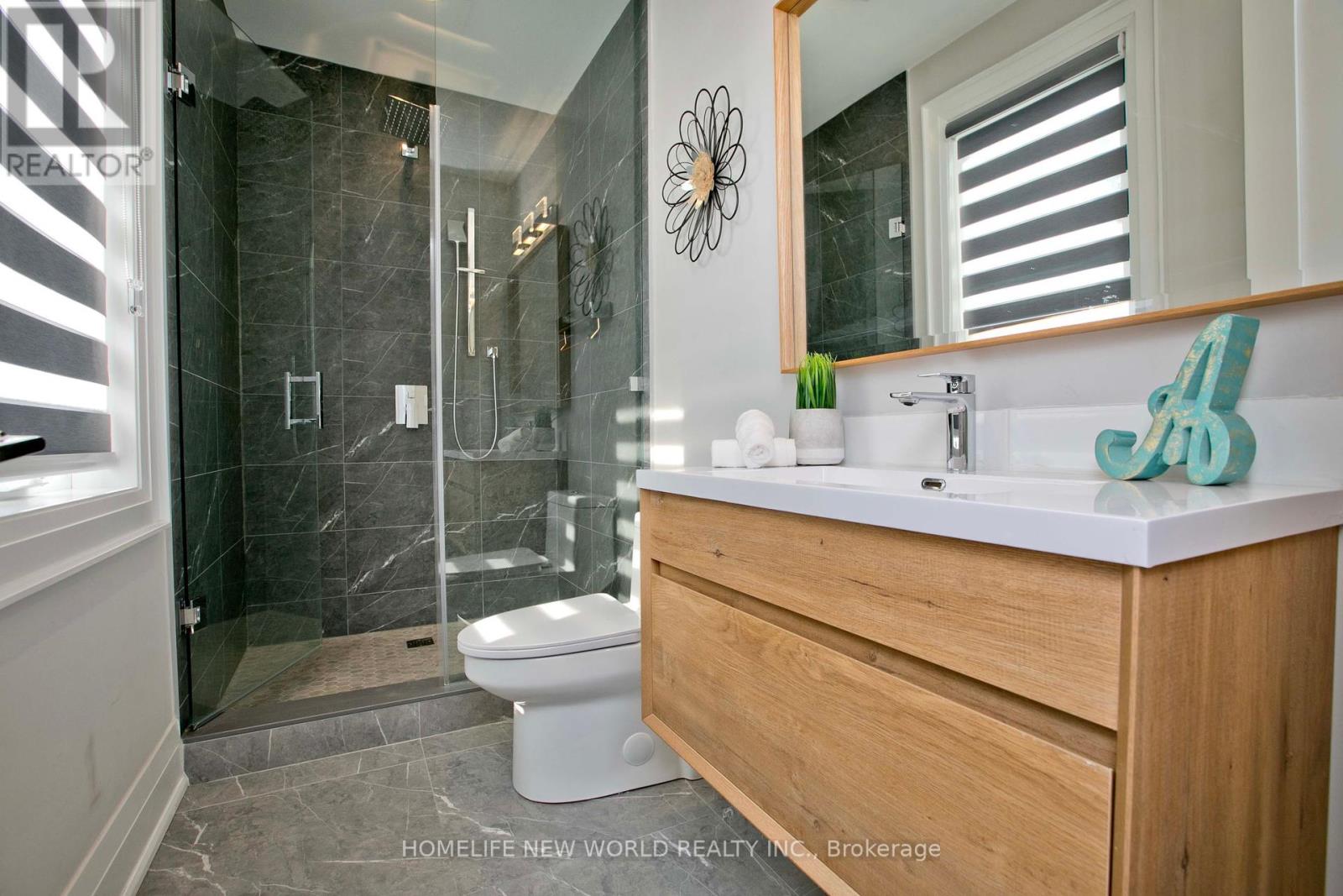 180 Goulding Avenue, Toronto, Ontario  M2R 2P4 - Photo 26 - C12416850
