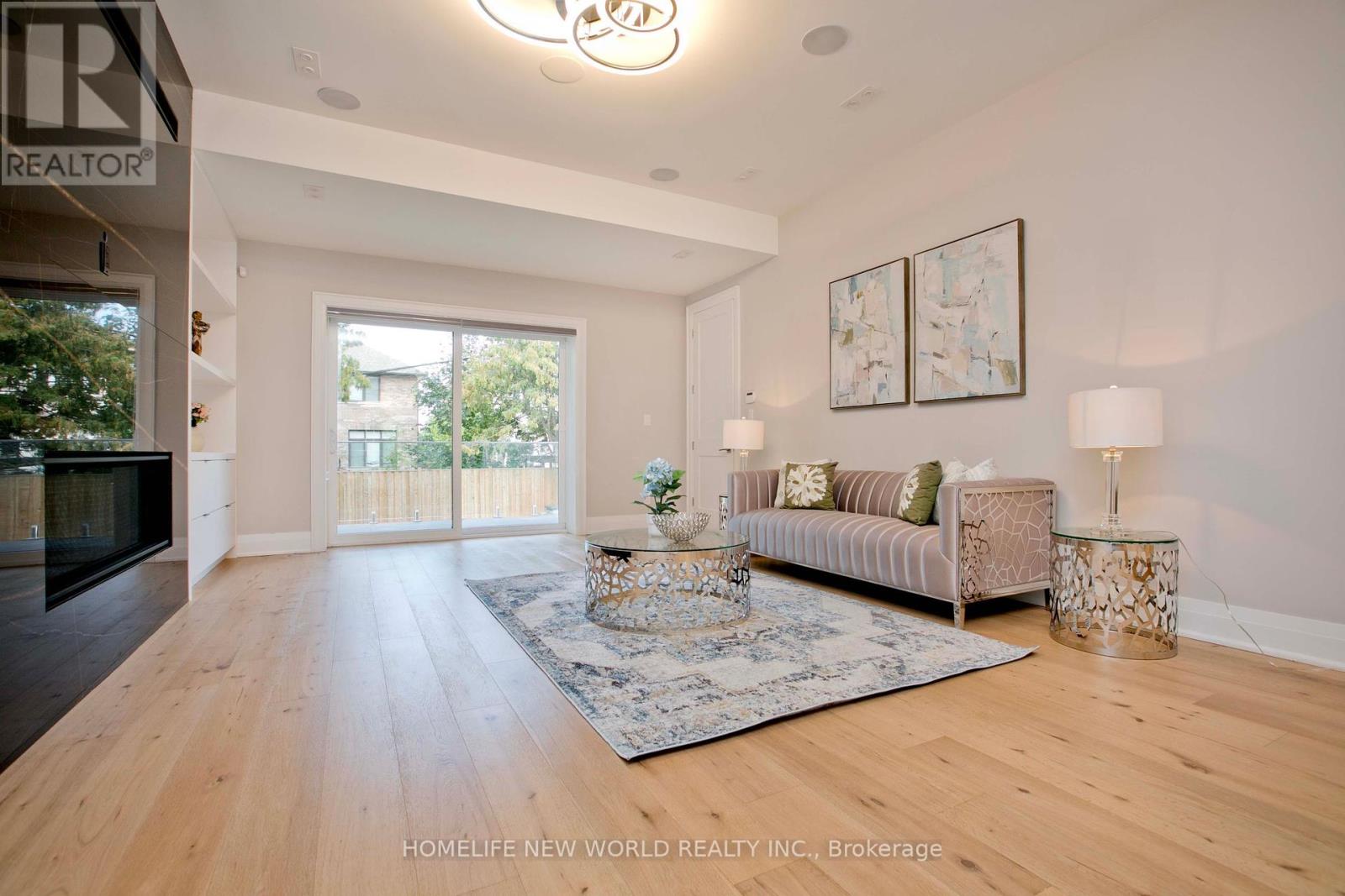 180 Goulding Avenue, Toronto, Ontario  M2R 2P4 - Photo 8 - C12416850