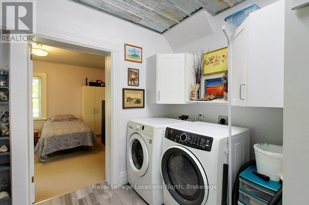 236448 Grey Road 13, Grey Highlands, Ontario  N0H 1J0 - Photo 13 - X12416865