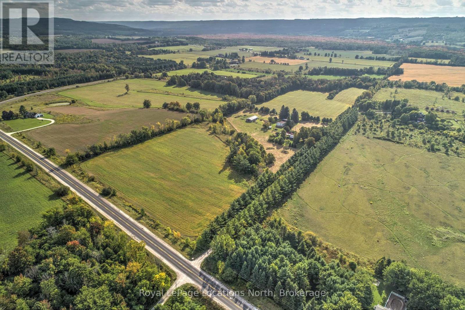 236448 Grey Road 13, Grey Highlands, Ontario  N0H 1J0 - Photo 37 - X12416865