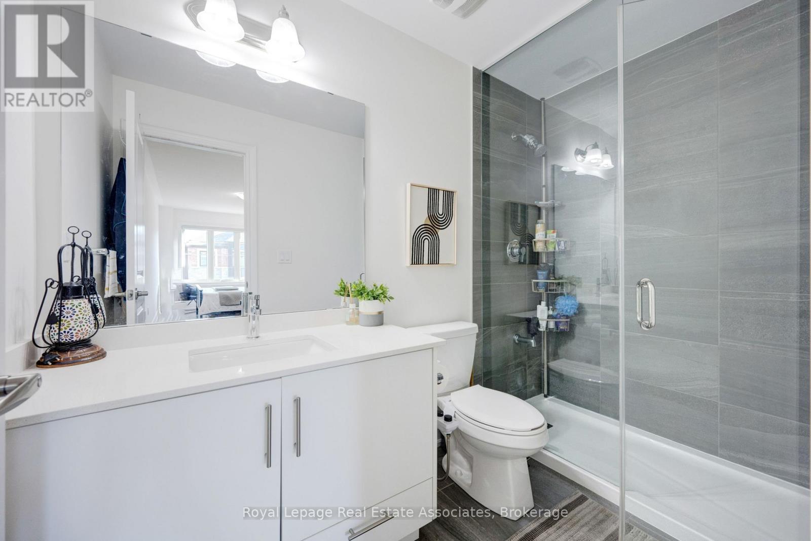 13 Quinton Ridge, Brampton (Bram West), Ontario  L6Y 6J4 - Photo 29 - W12414210