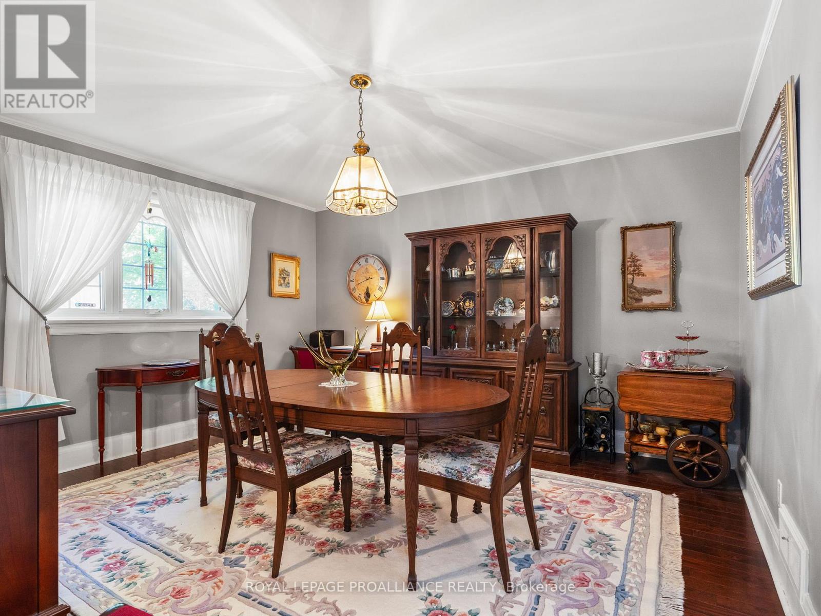 319 Walton Street, Cobourg, Ontario  K9A 3X1 - Photo 12 - X12408750