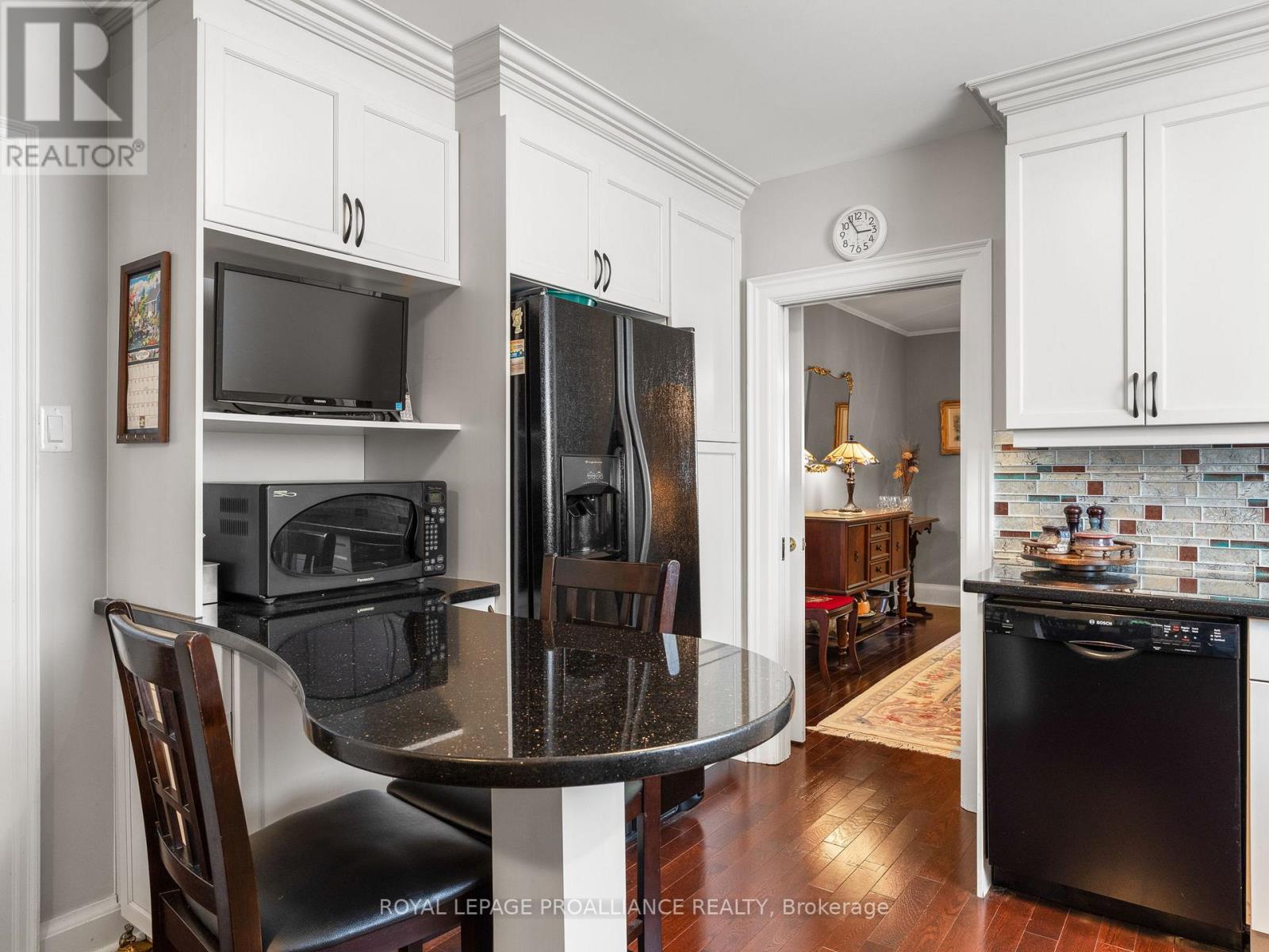 319 Walton Street, Cobourg, Ontario  K9A 3X1 - Photo 18 - X12408750