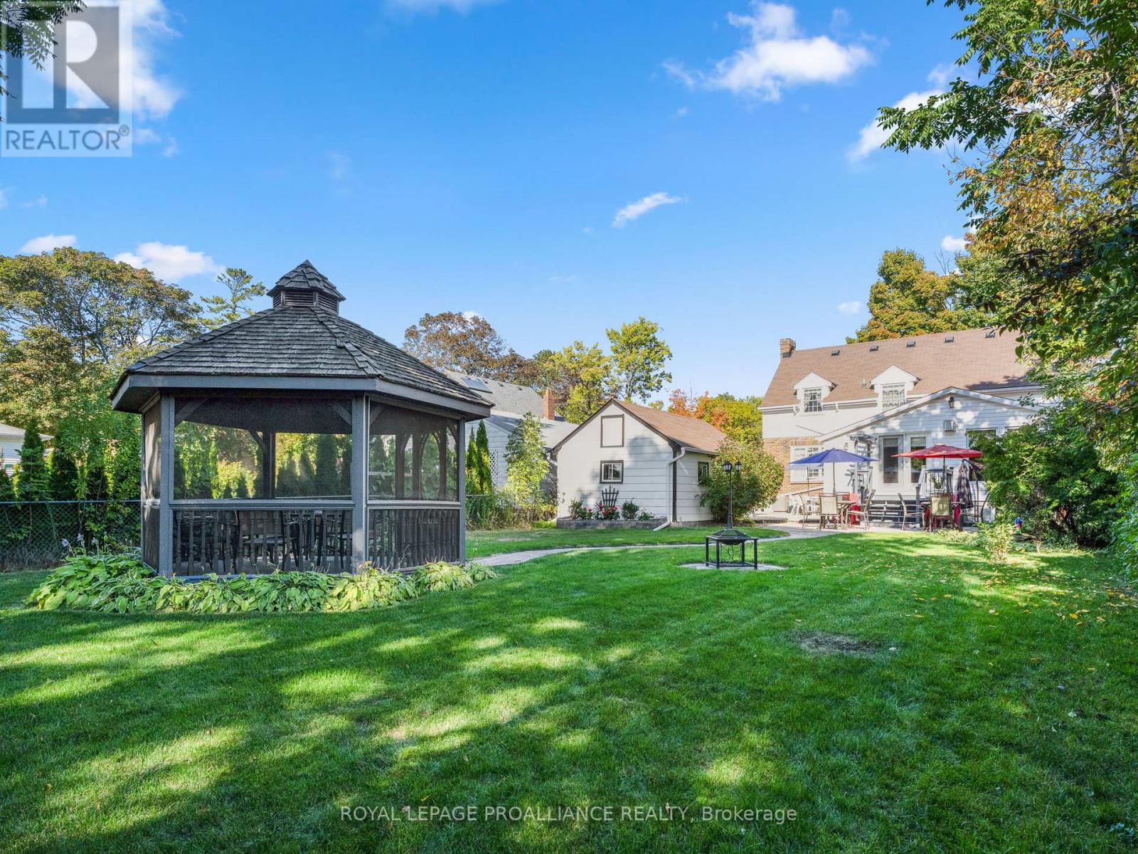 319 Walton Street, Cobourg, Ontario  K9A 3X1 - Photo 43 - X12408750