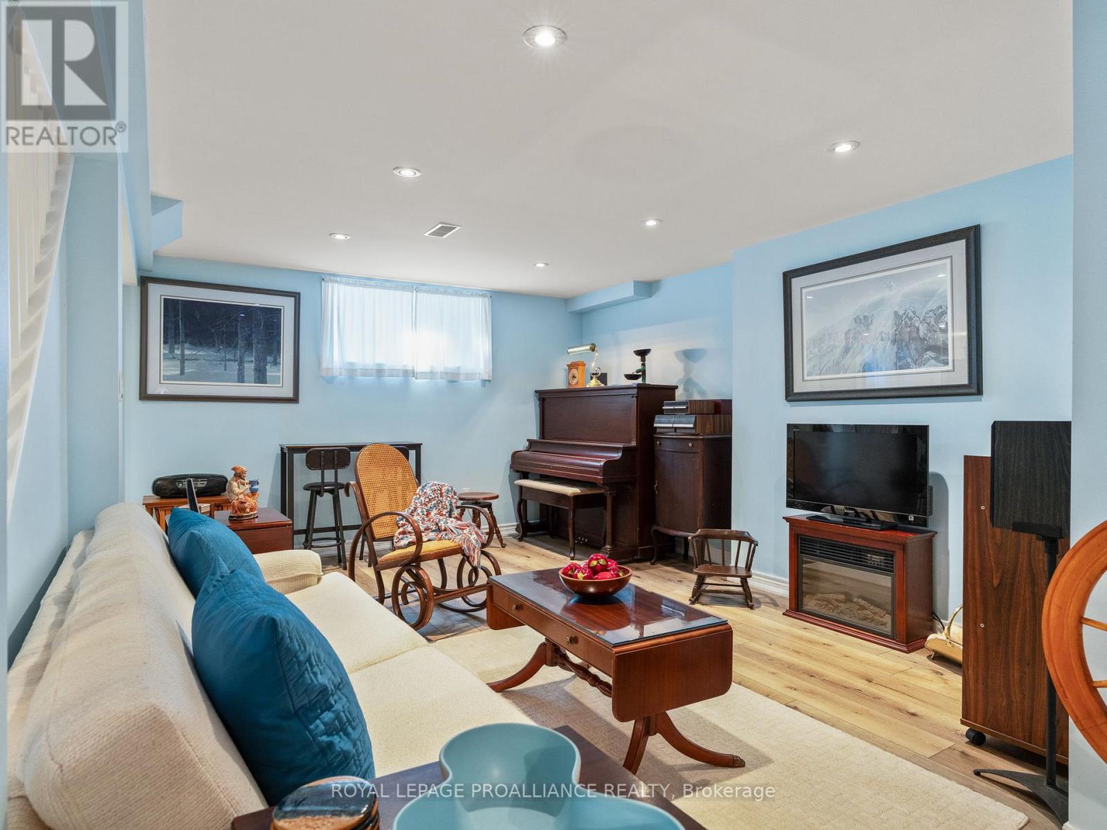 319 Walton Street, Cobourg, Ontario  K9A 3X1 - Photo 37 - X12408750