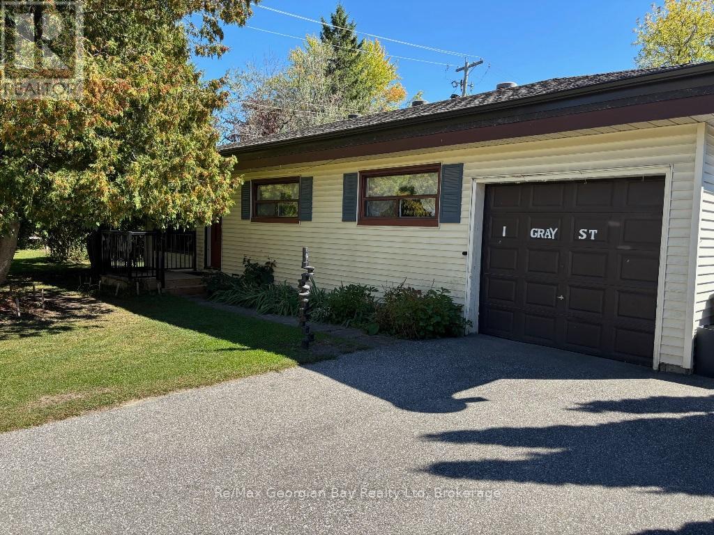 1 GRAY STREET, Severn, Ontario