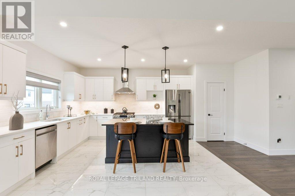 231 Roy Mcdonald Drive, London South, Ontario  N6L 0J1 - Photo 16 - X12416878