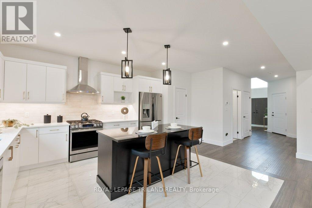 231 Roy Mcdonald Drive, London South, Ontario  N6L 0J1 - Photo 17 - X12416878