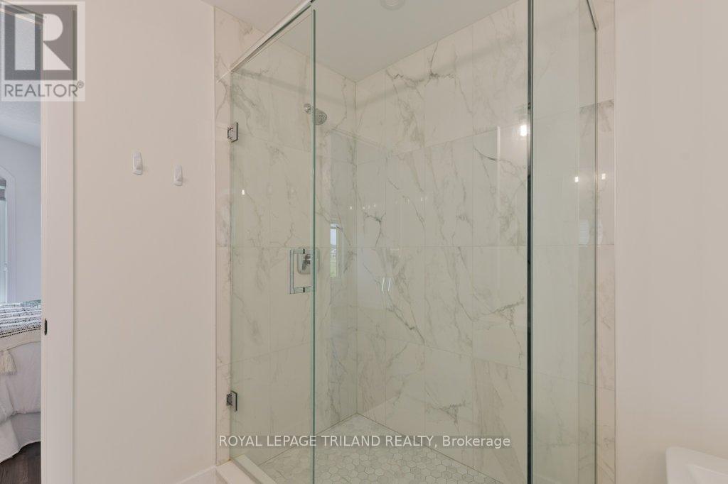 231 Roy Mcdonald Drive, London South, Ontario  N6L 0J1 - Photo 26 - X12416878