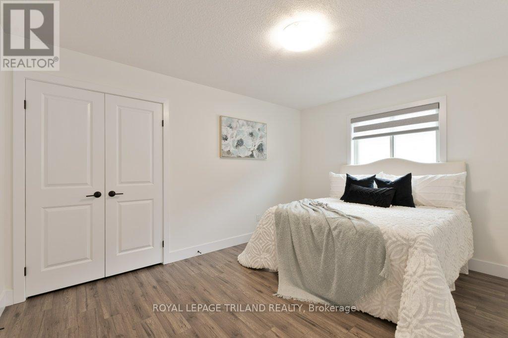 231 Roy Mcdonald Drive, London South, Ontario  N6L 0J1 - Photo 27 - X12416878