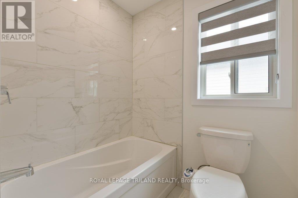 231 Roy Mcdonald Drive, London South, Ontario  N6L 0J1 - Photo 30 - X12416878