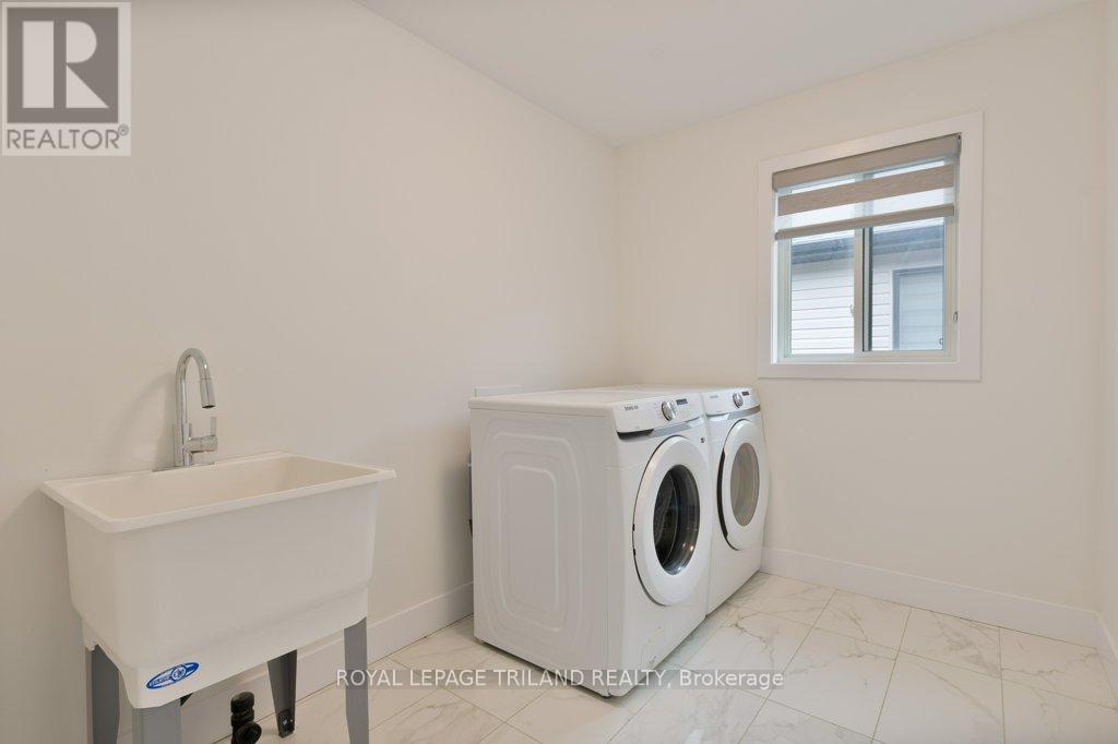 231 Roy Mcdonald Drive, London South, Ontario  N6L 0J1 - Photo 35 - X12416878